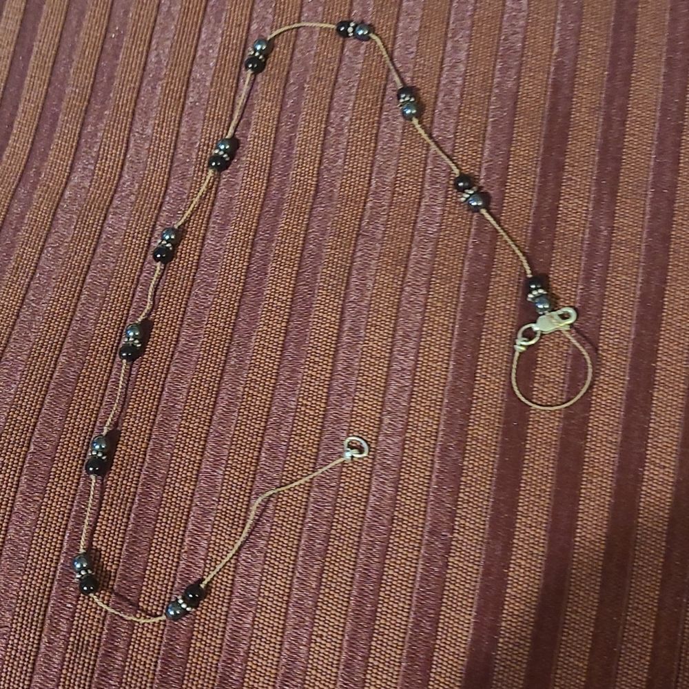 6 Delicate String Necklaces - Picture 11 of 16